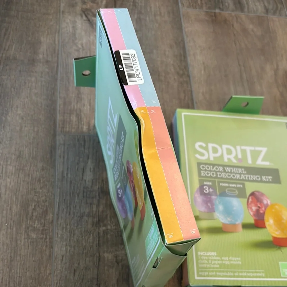 Spritz Pink and Green Easter Party Supplies Egg Dying‎ Kits Easter Baskets Grass